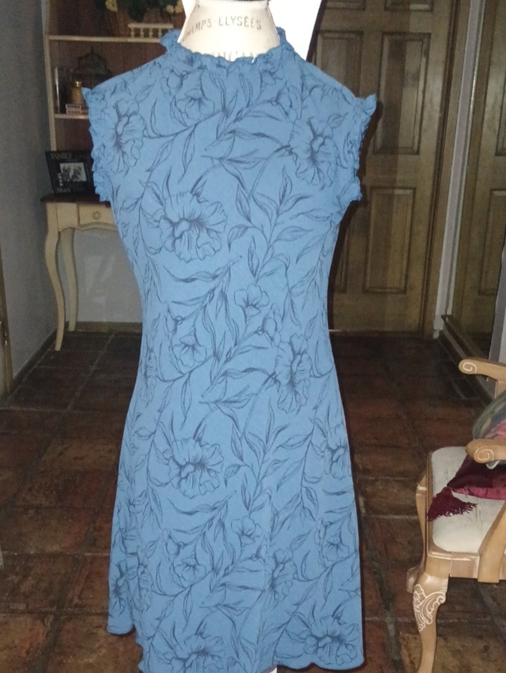 Blue Floral Cap-Sleeve Midi Dress